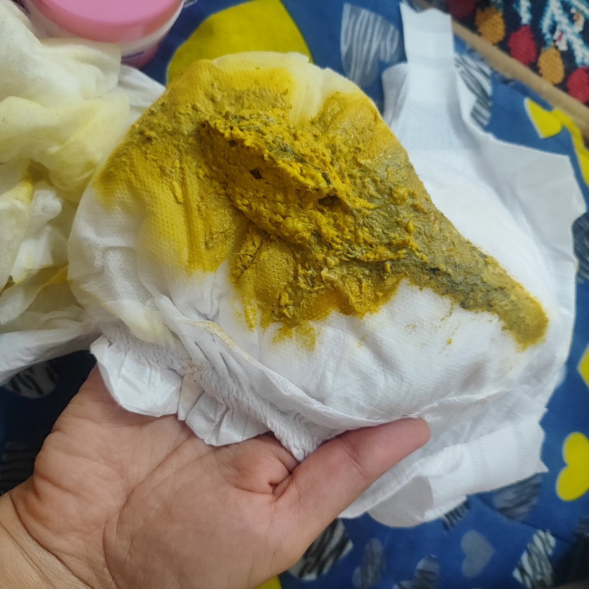 این دسشویی الانشه خانم دکتر با عرض معذرت این دسشویی الانشه خانم دکتر با عرض معذرت