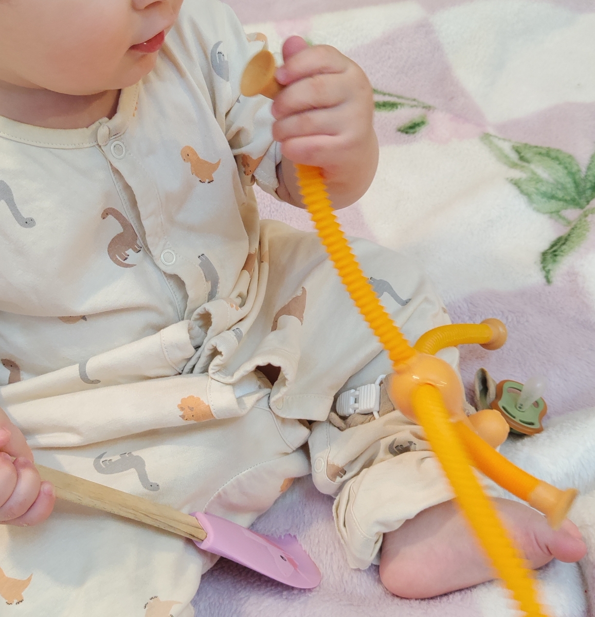 شاید باورش سخت باشه ولی همچنااااااااان لیسک.........🤦🏻‍♀️