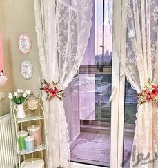 سلام دوستای گلم پرده الان چی مده ؟بنظرتون درب سالن رو چ‌پرده ای بزنیم ک قشنگ بشه