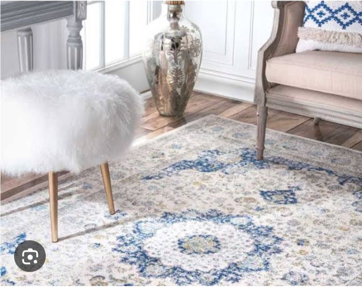 سلام دوستای گلم پرده الان چی مده ؟بنظرتون درب سالن رو چ‌پرده ای بزنیم ک قشنگ بشه