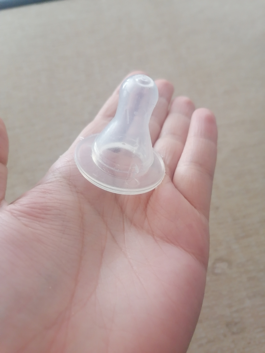 این سر پستونک را استفاده کرد عاااالی بود
برای مادرایی که سر سینشون نوک نداره میتونن ازش استفاده کنن یک مدت سر سینه بیرون میاد این سر پستونک را استفاده کرد عاااالی بود
برای مادرایی که سر سینشون نوک نداره میتونن ازش استفاده کنن یک مدت سر سینه بیرون میاد