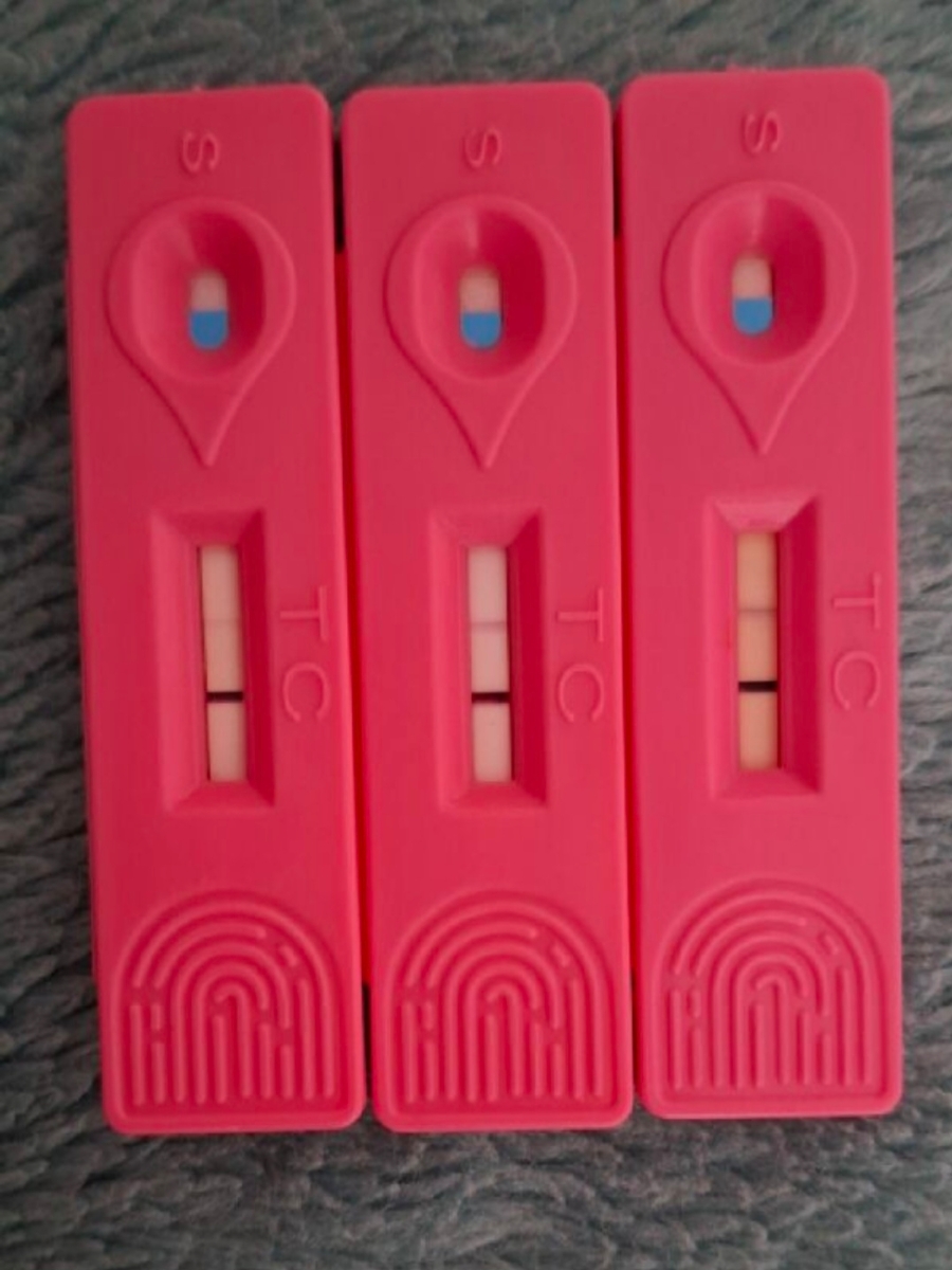 کم رنگ بودن تست بارداری