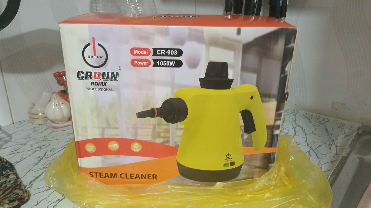 مال من اینه خیلی کوچیک و جمع و جوره باهاش گاز کابینت دیوار پشت گاز لک پرده فرش همچی تمیز میکنم 