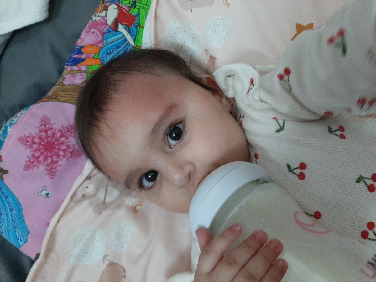 سرفه نوزاد در خواب