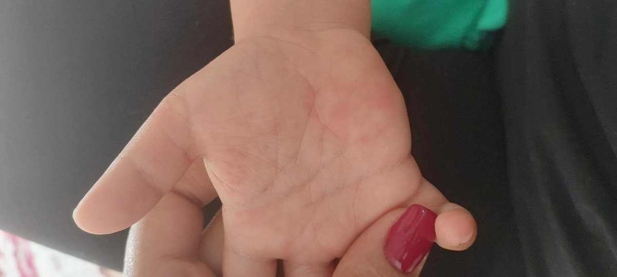 به نظرتون قد و وزن پسرم خوبه حس میکنم کبود وزن داره
