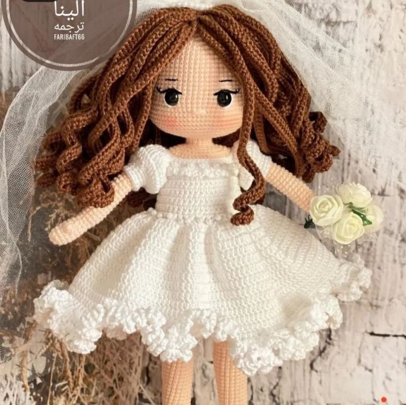 عروسک خودم اینه فقط تاج داره و موهاش مشه😭
آمین دست میزد گذاشتمش توچمدون عکس ندارم😭😭😭😂🤣