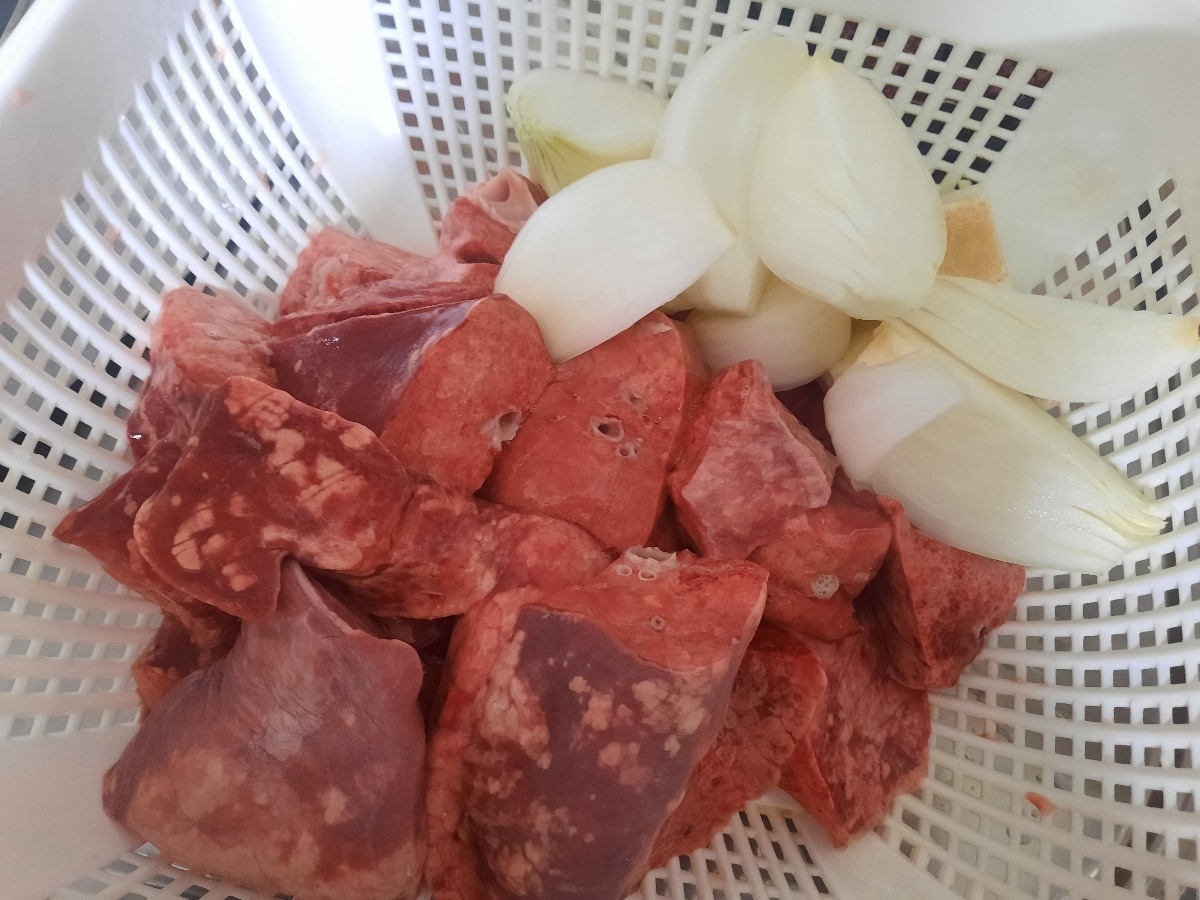جگرسفید کنار بریونی جگرسفید کنار بریونی