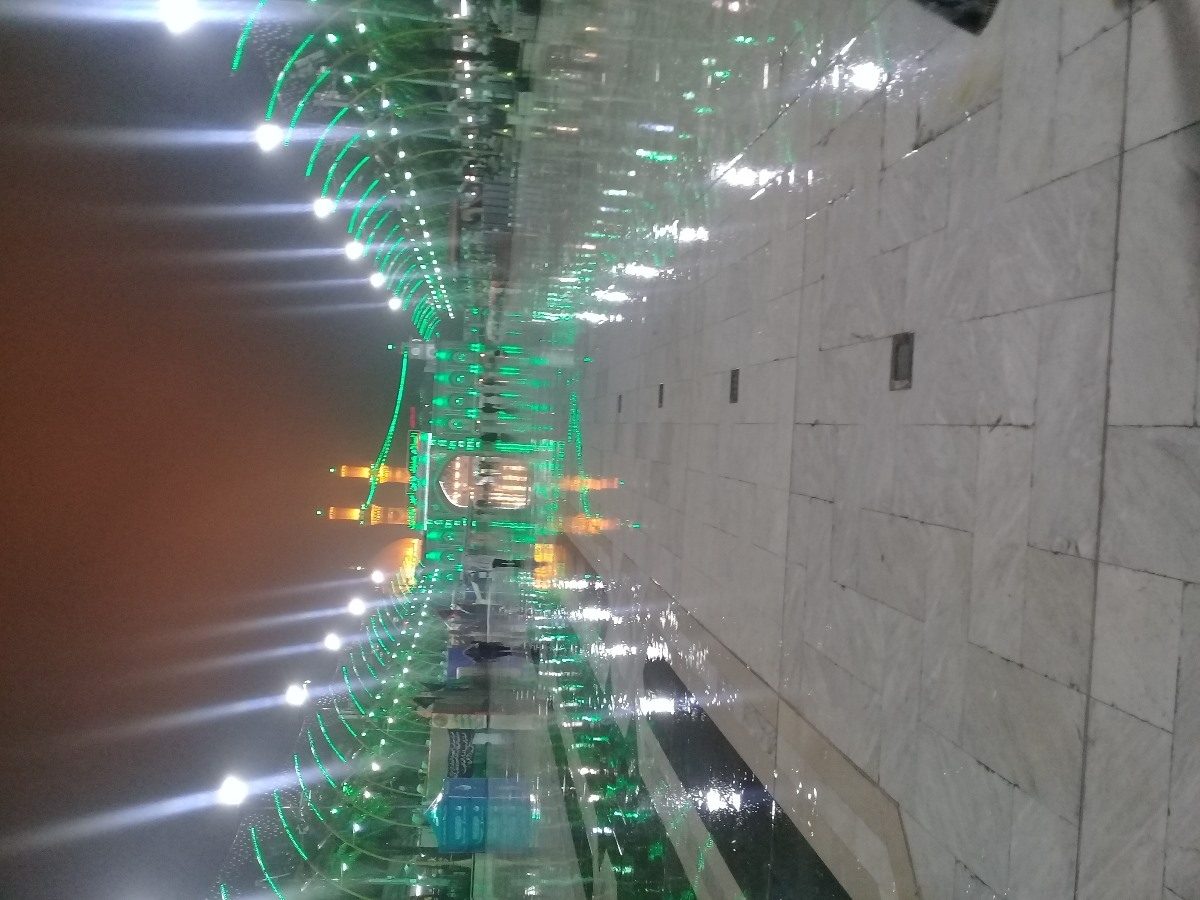 خانومایی که کربلا رفتن میشه بیاین خانومایی که کربلا رفتن میشه بیاین