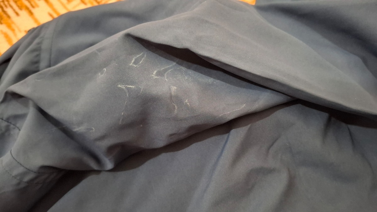 لکه لباس چطوری پاک میشه
