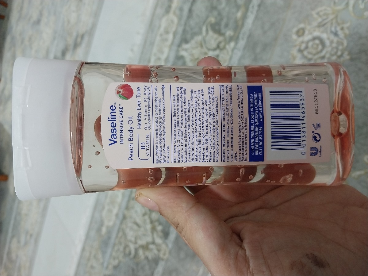 روغن بدن مارک وازلین روغن بدن مارک وازلین